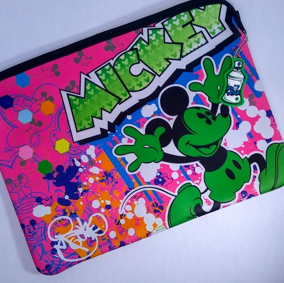 mickey mouse laptop sleeve